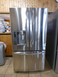 lot 1 image: LG French Door RefrigeratorFreezer