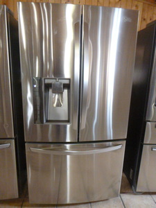 lot 3 image: LG French Door RefrigeratorFreezer