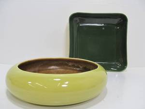 lot 15 image: Mid Century RED WING Art Pottery Bowl & Planter - Yellow