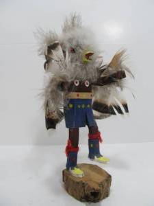 lot 40 image: Handmade Signed Native American Kachina Doll #8