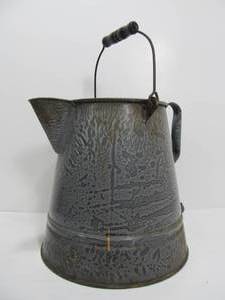 lot 54 image: Nice Large Antique Enamel Graniteware Camp Pot