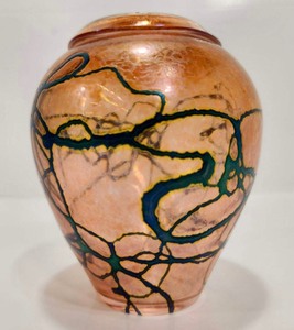 lot 81 image: Signed ROBERT HELD Art Glass Vase