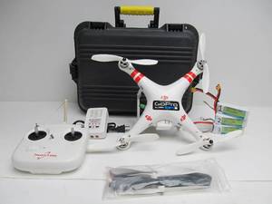 lot 196 image: Working DJI Phantom Drone wCase