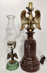 lot 129 image: Lot of 3 Vintage Table Lamps wEagles