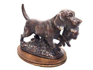 lot 170 image: Bronze Finish Hunting Dog Carrying Rabbit Sculpture