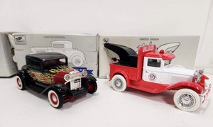 lot 237 image: Group of 4 Classic Car Diecast Metal Coin Banks