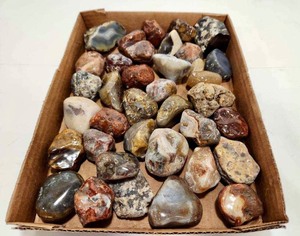 lot 240 image: Estate Lot of Larger Agates & other Stones