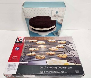 lot 251 image: 2 Brand New KitchenBaking Items
