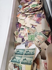 lot 267 image: Estate Lot of Vintage & Antique Stamps