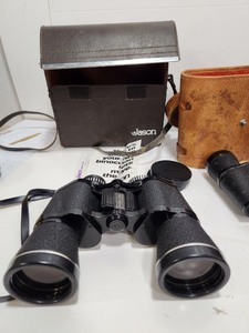 lot 304 image: 4 Sets of Vintage etc Binoculars