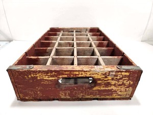 lot 308 image: Saint Cloud, Minn MINARS Wooden Soda Crate