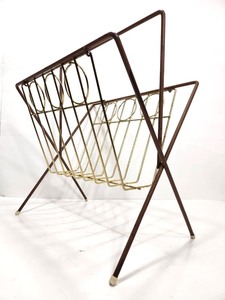 lot 309 image: Mid Century Atomic Wire Magazine Rack