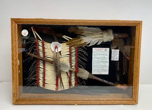 lot 311 image: Native American SIOUX Peacemaker Collection in Display Case