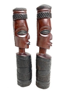 lot 319 image: Pair of Hand Carved African Hardwood Head Sculptures