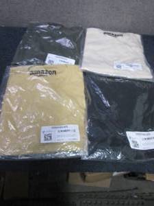 lot 52 image: 4 Mens Goodthreads Short Sleeved C...