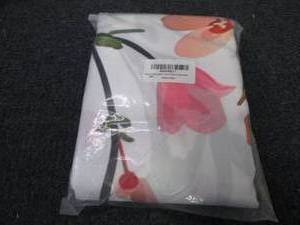 lot 81 image: Hummingbird Shower Curtain with Hoo...