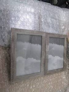 lot 94 image: 6 pk 5x7 inch Photo Frames...