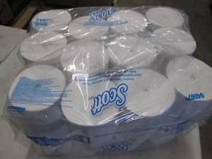 lot 132 image: 36 Rolls Scott 2ply Coreless Toilet...