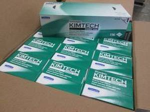 lot 143 image: Kimberly-Clark 34133 Kimtech Scienc...