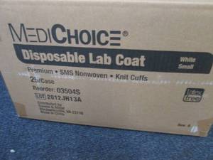 lot 164 image: MediChoice Laboratory Coats, Premiu...