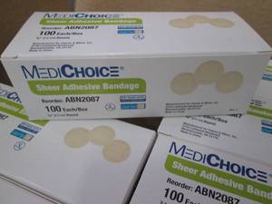 lot 169 image: MediChoice Sheer Adhesive Bandage, ...