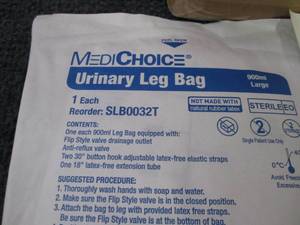 lot 171 image: Case of 48 Medichoice  900 mlUrinar...