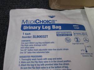 lot 172 image: Case of 48 Medichoice  900 mlUrinar...