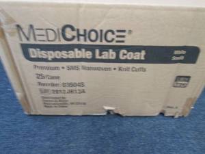 lot 174 image: MediChoice Laboratory Coats, Premiu...