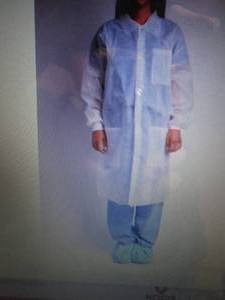 lot 179 image: MediChoice Laboratory Coats, Standa...