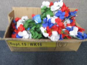 lot 219 image: Box of Mini Peony Picks Red, White ...