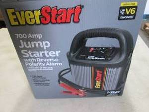lot 241 image: Ever Start Jump Starter- open box...