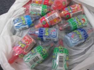 lot 331 image: 12 Baby Bottle Pop...