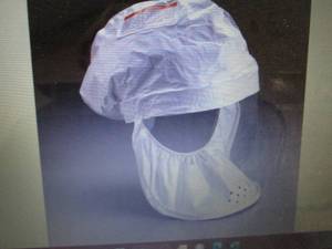 lot 390 image: Box of 25 -3M� Air Purifying Respi...