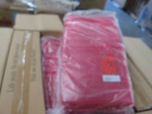 lot 428 image: Case of Medline 5 qt Sharps Contain...