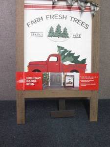 lot 465 image: Gnome Easel Sign Dcor...