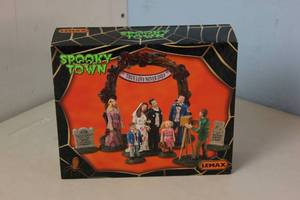 Lemax Spooky Town Zombie Wedding Party # 23587 - New