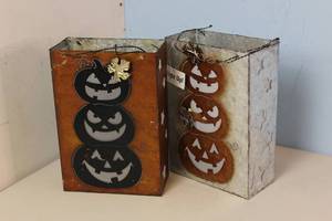 2 x Metal Light Up Halloween Lanterns - New