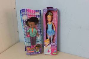 Disney Princess and Karmas World Doll Combo