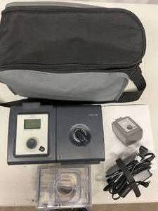 MSRP $2500 Philips Respironics System One REMstar Auto With A-Flex CPAP Machine &amp Humidifier With Carrying Bag, Smart Card, Reservoir, Power Cord &amp Manual - Great Working Condition 1st Pic Is Stock Photo - Rest Are Actual Items