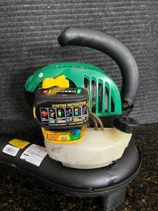lot 7 image: Weed Eater Gas Blower