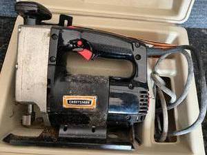lot 58 image: Craftsman Auto Scroller Saw and Sabre Blades