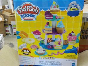 4 Play Doh Kitchen Creations...