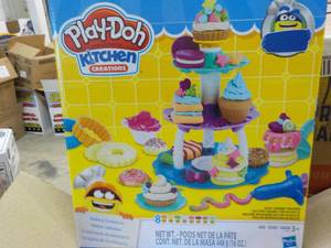 4 Play Doh Kitchen Creations...