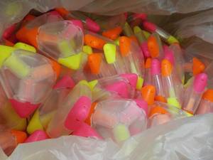 Case of 300 Triangular Highlighters...