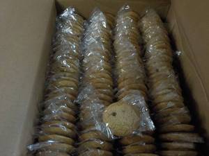 Case of 100 Gordon Choice Individua...