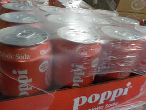 12 pack Poppi Prebiotic Classic Col...