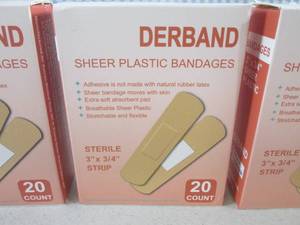 (EC1) 10 Boxes 20pc Sheer Plastic B...