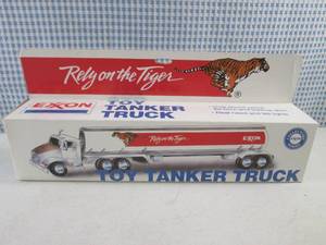 (F-0) Exxon Collectors Series Rely ...