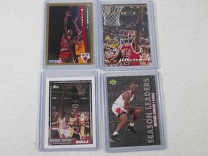 (CNTR) 4 Assorted Michael Jordan Ca...