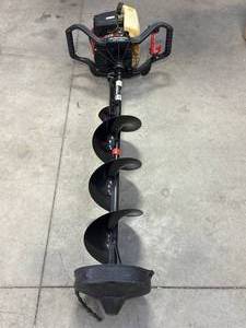 Strikemaster Solo 142 Ice Auger (used twice)